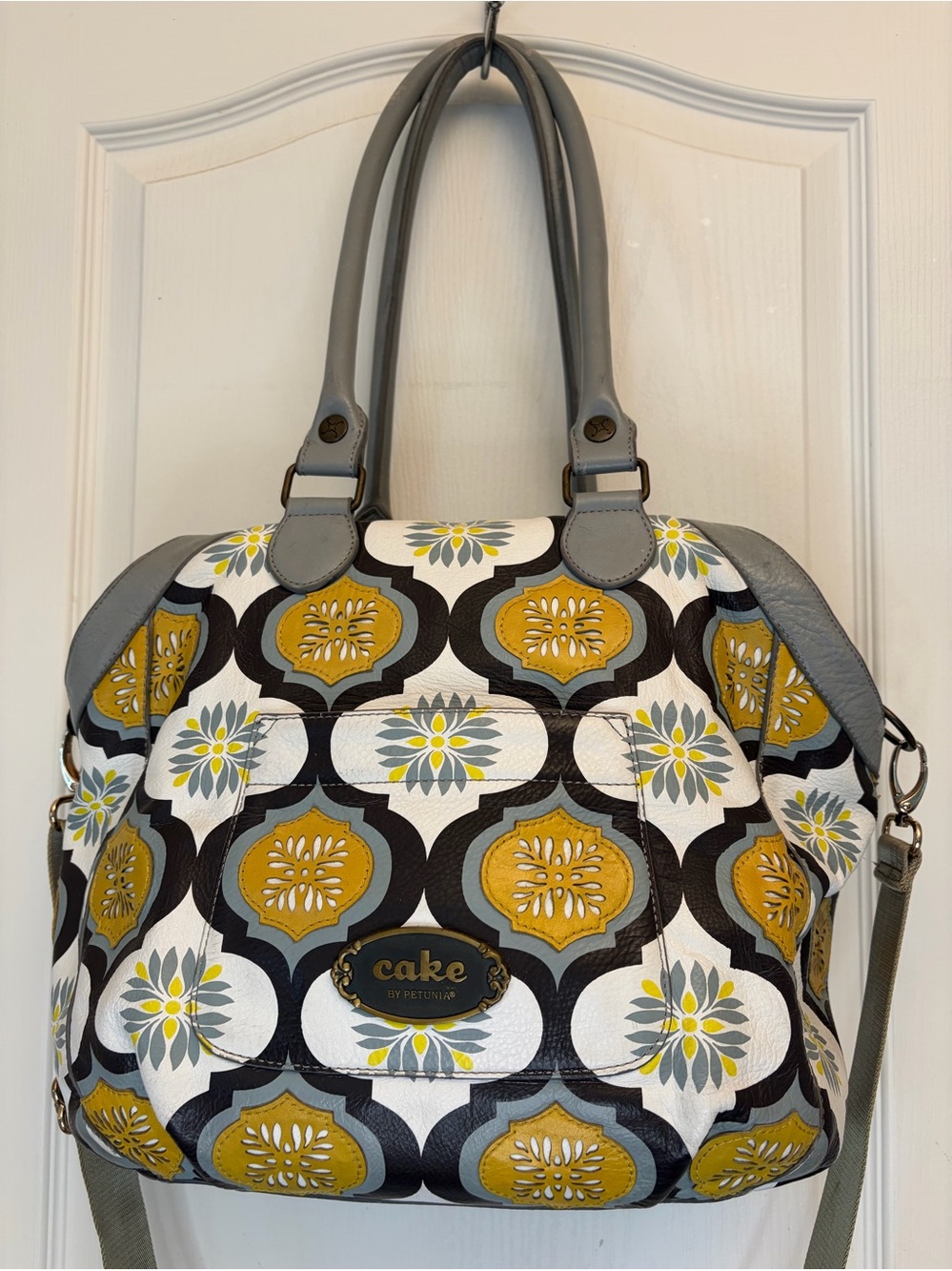 Petunia Pickle Bottom Cake Vintage Marmalade Fondant Diaper Bag